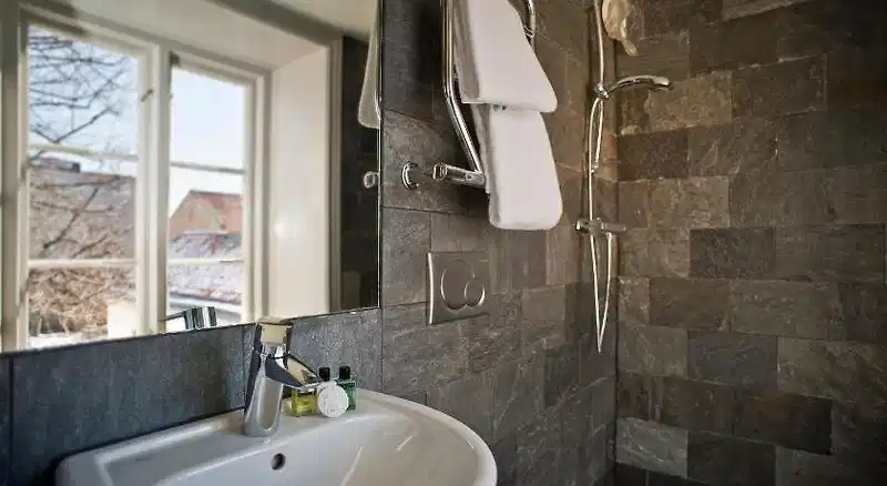 Hellstens Malmgård – Hotelfoto