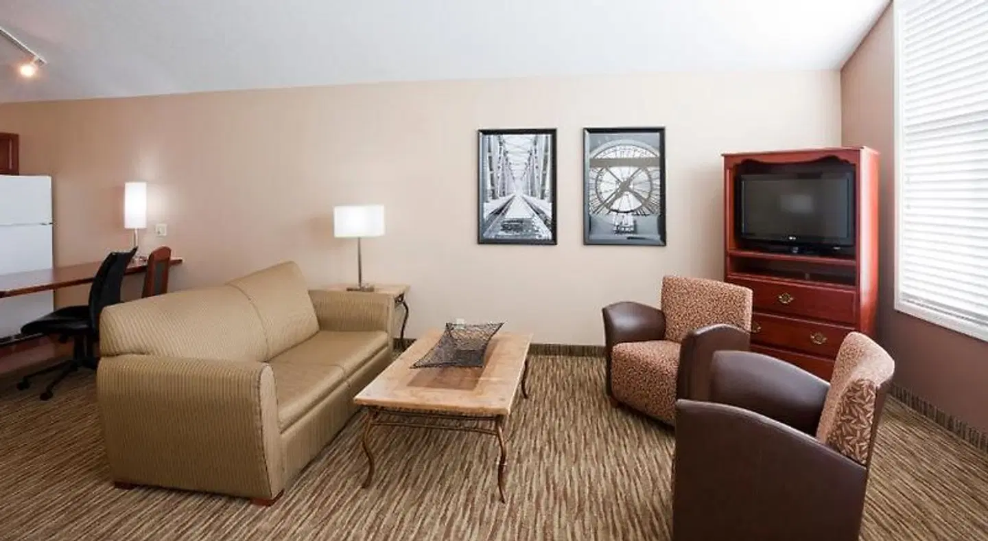 GrandStay Residential Suites Eau Claire ROOM_EXAMPLE