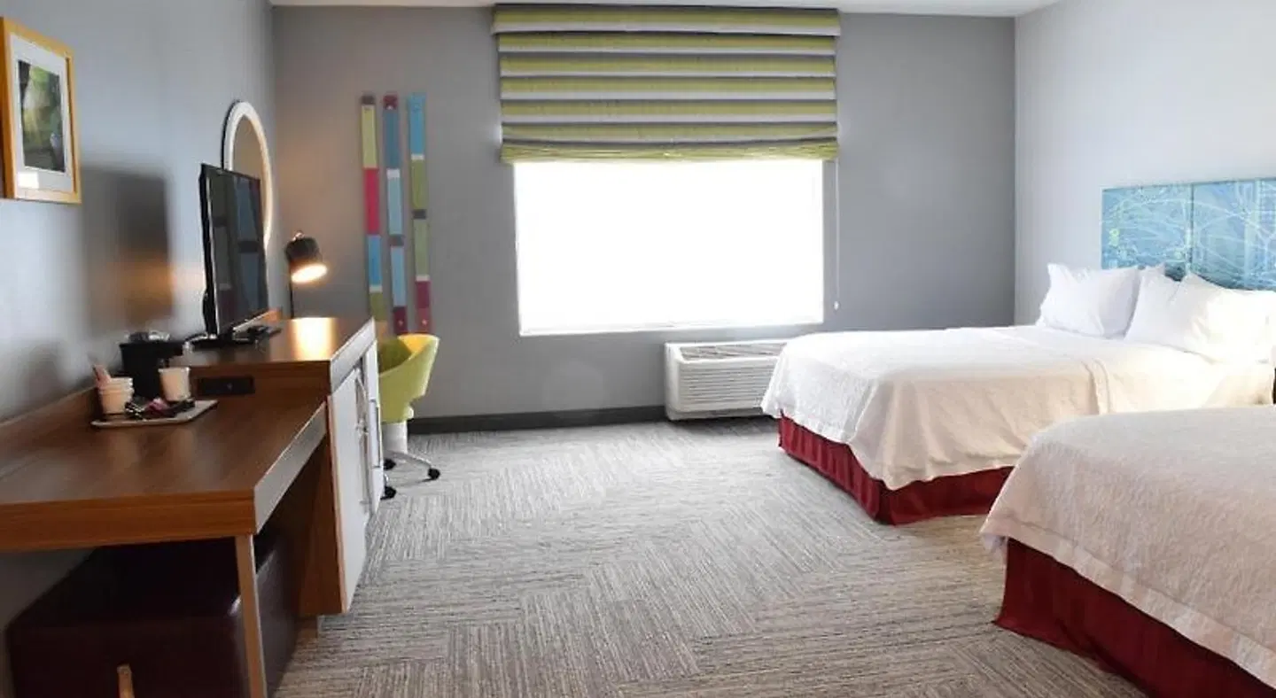 Hampton Inn Buffalo-Hamburg ROOM_EXAMPLE