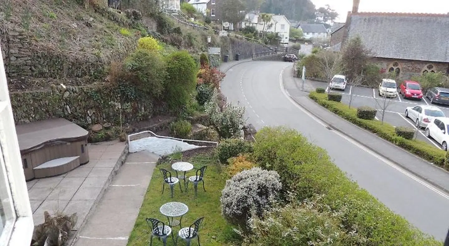 Orchard House Hotel EXTERIOR
