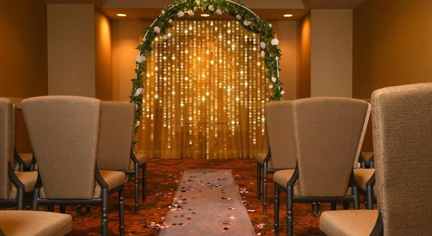 Woolley's Classic Suites Denver Airport LOUNGE_LOBBY