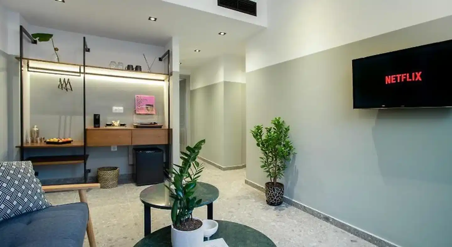 PAME Paradiso Lobby