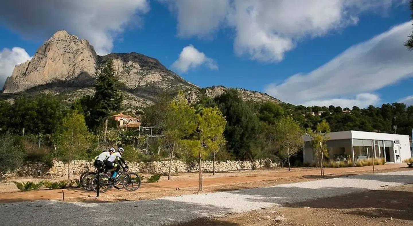 Puig Campana Nature Suites Hotel & BTT LANDSCAPE