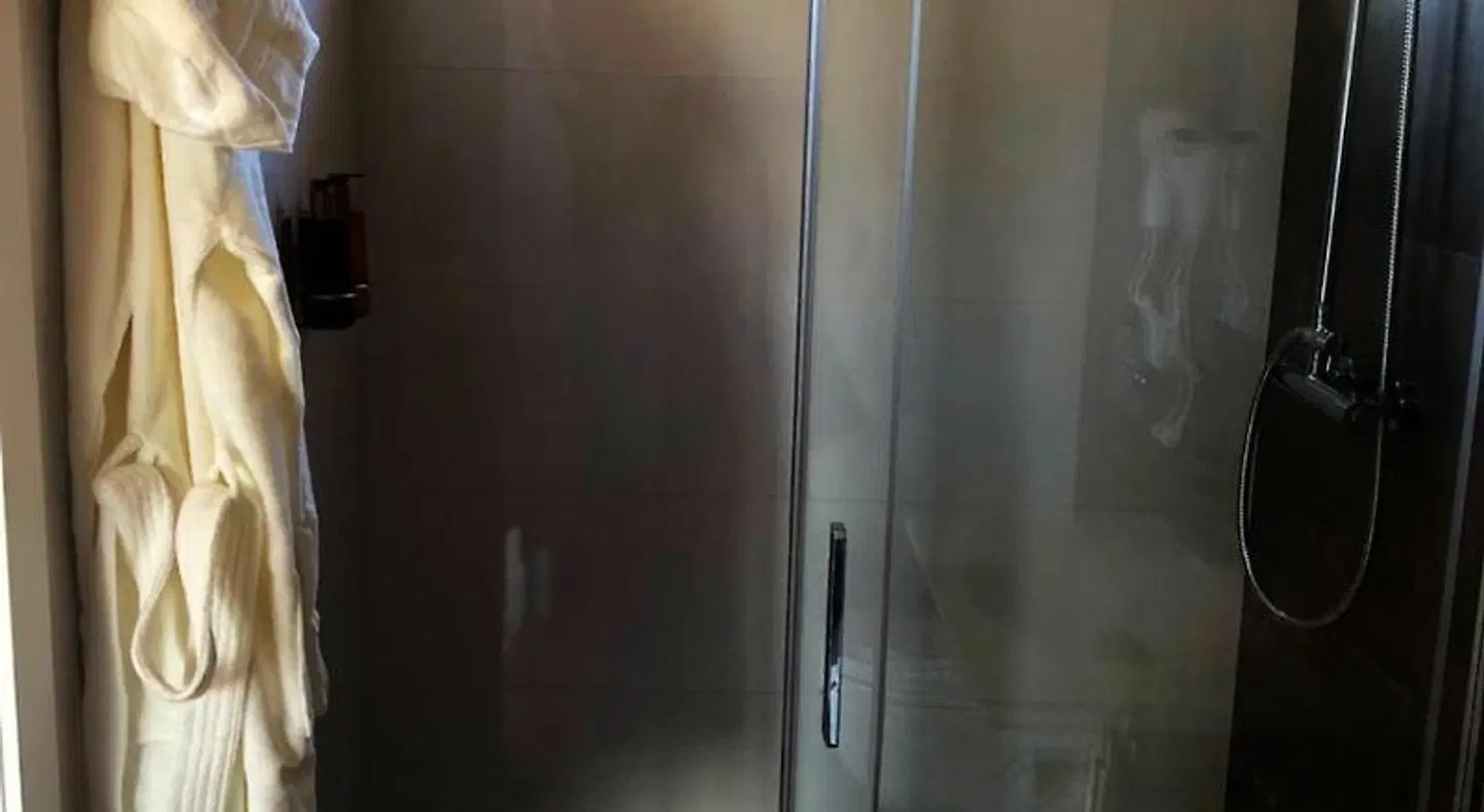 Puig Campana Nature Suites Hotel & BTT Badezimmer