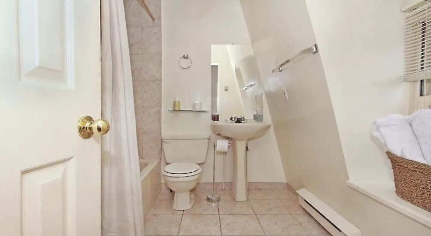 Gower House Badezimmer