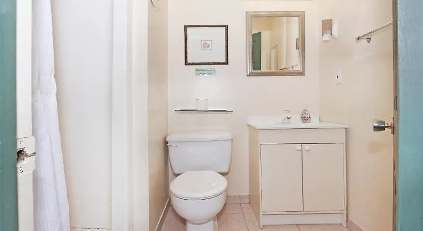 Gower House Badezimmer
