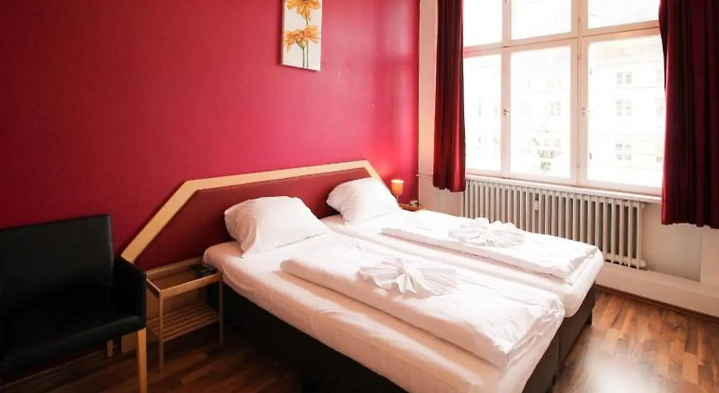 Metropol Hostel Berlin ROOM_EXAMPLE