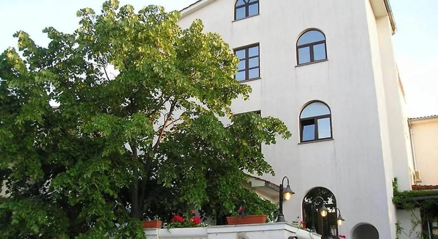 Gargamelo Pension EXTERIOR