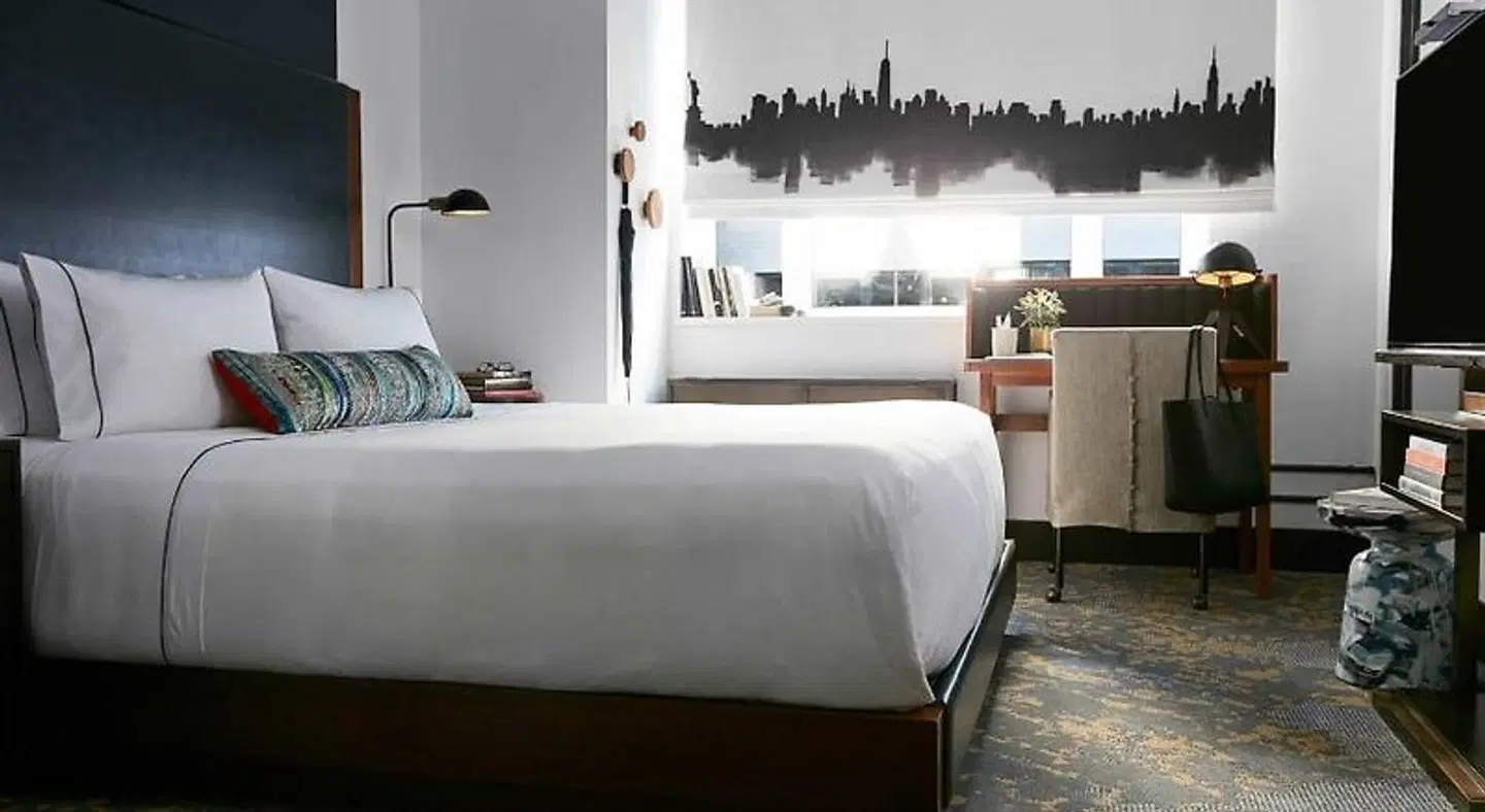 The Renwick Hotel New York City, Curio Collection by Hilton ROOM_EXAMPLE