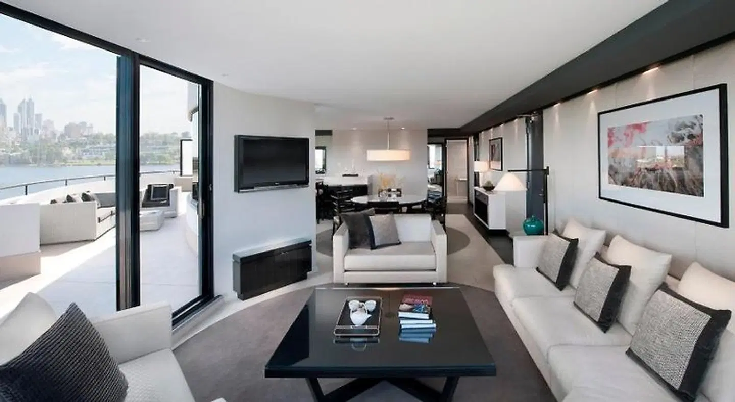 Crown Metropol Perth ROOM_EXAMPLE