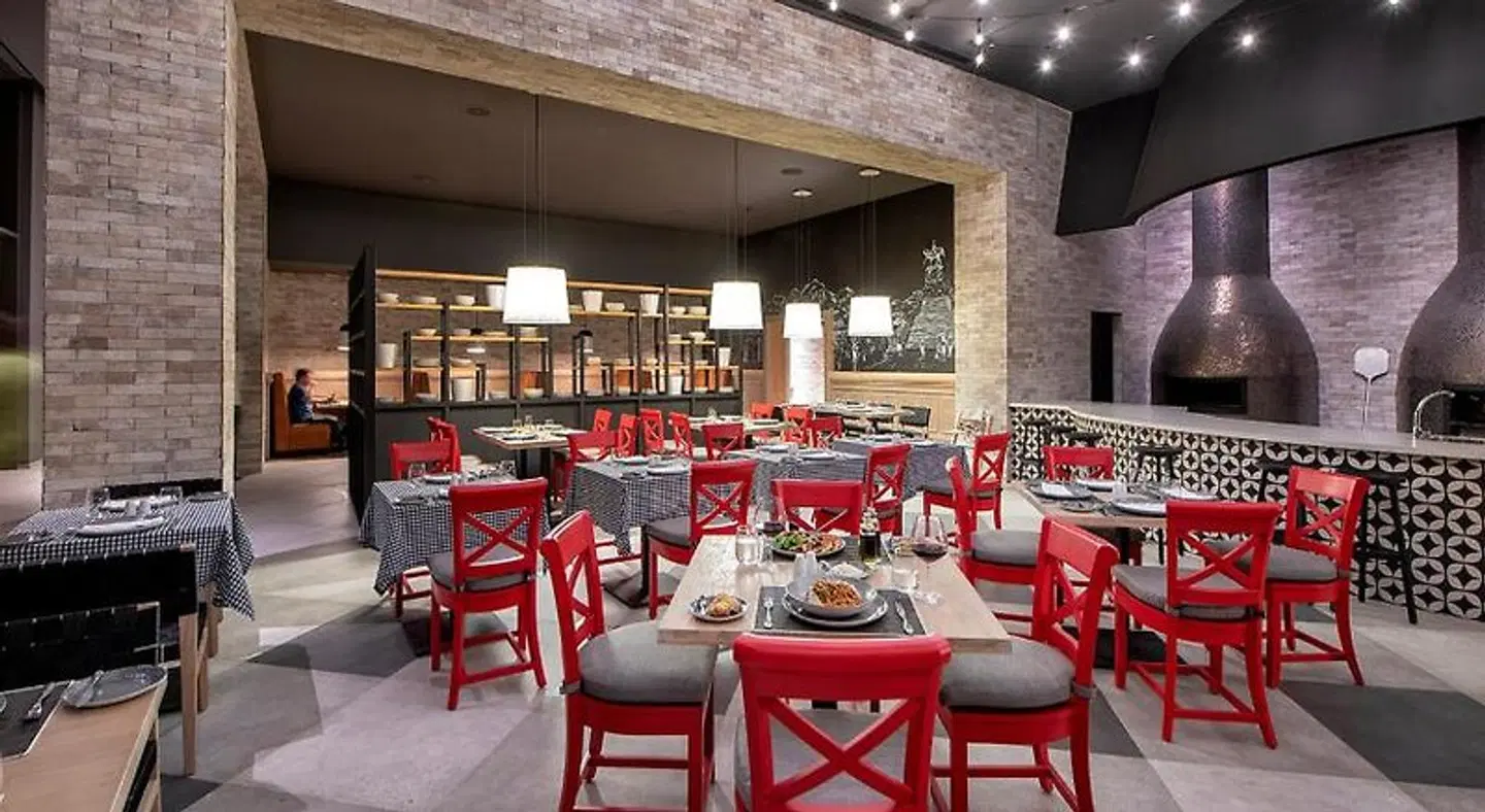 Unique Club At Lopesan Costa Bavaro Restaurant