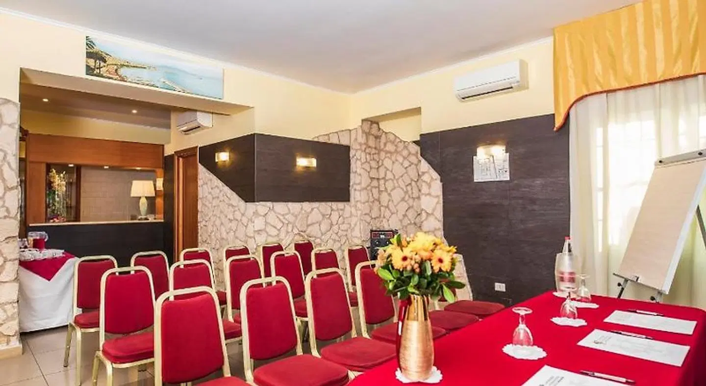 Capodichino International Hotel Konferenz