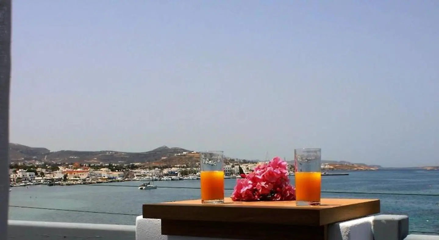 Alkyon Hotel Terrasse