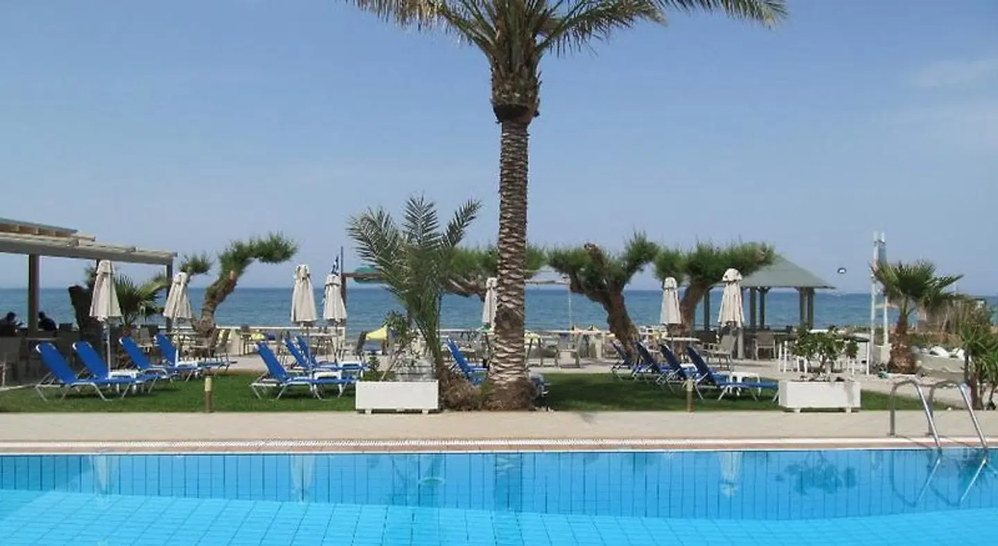 Malliotakis Beach Hotel OUTDOOR_POOL