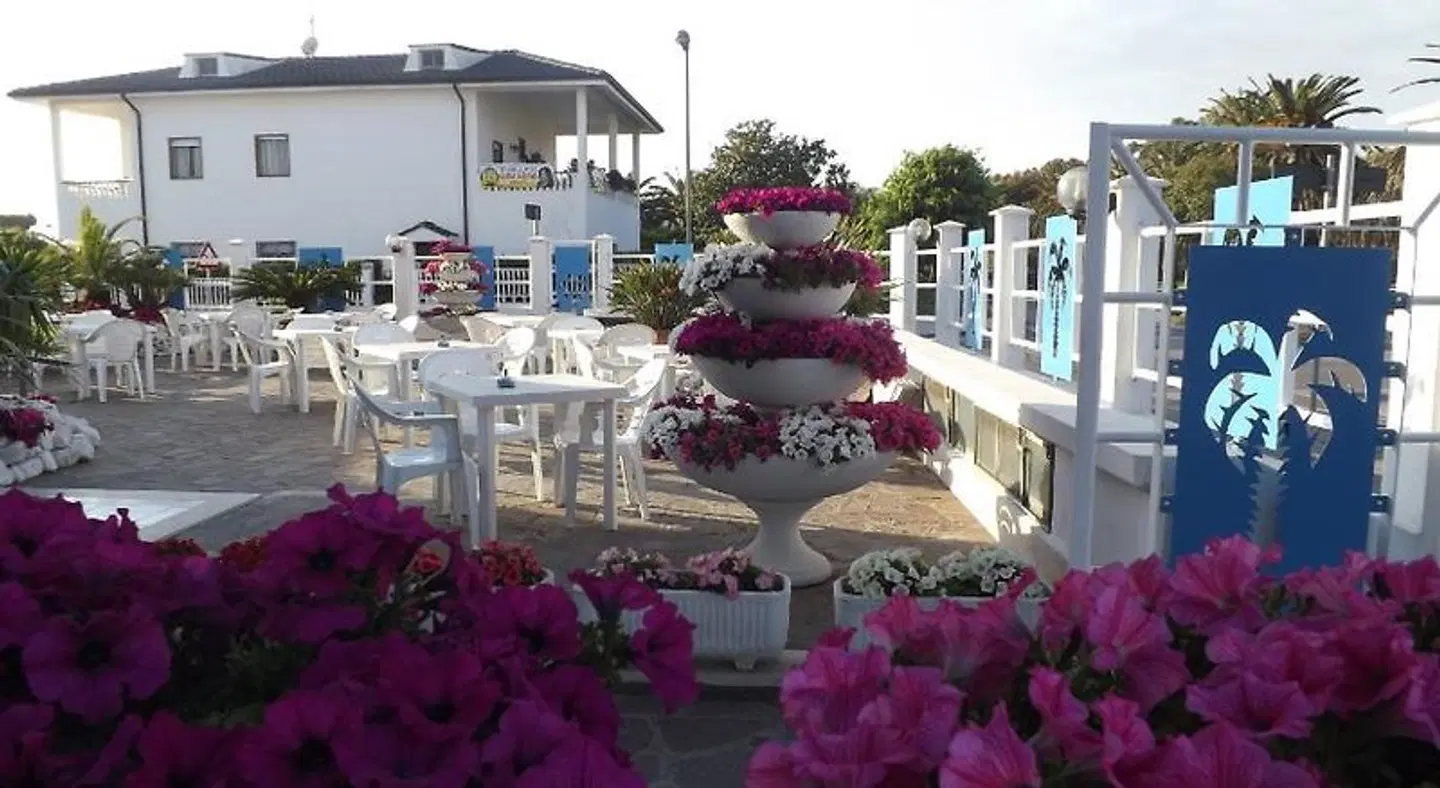 Le Palme EXTERIOR