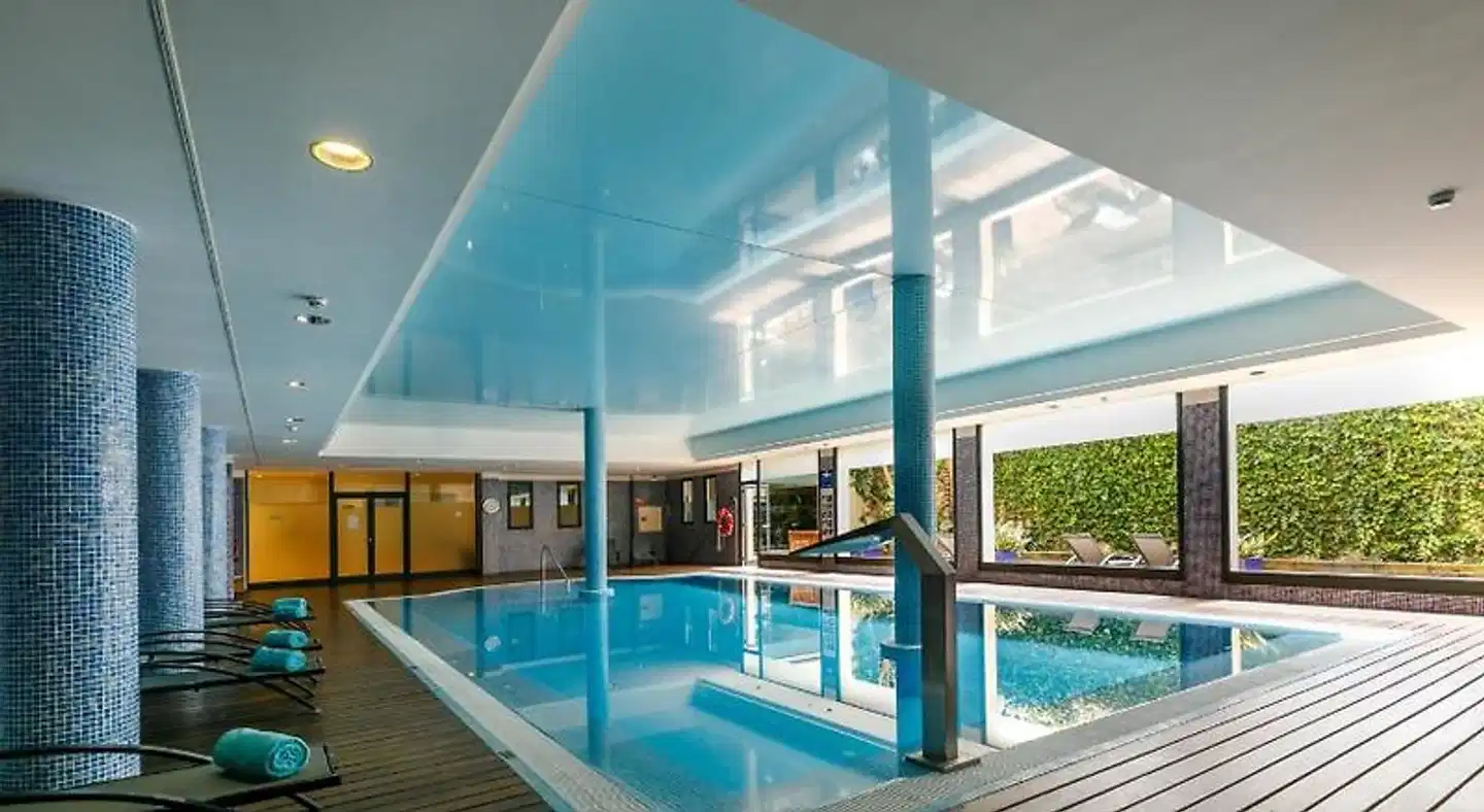La Quinta Menorca by Portblue Boutique Hallenbad