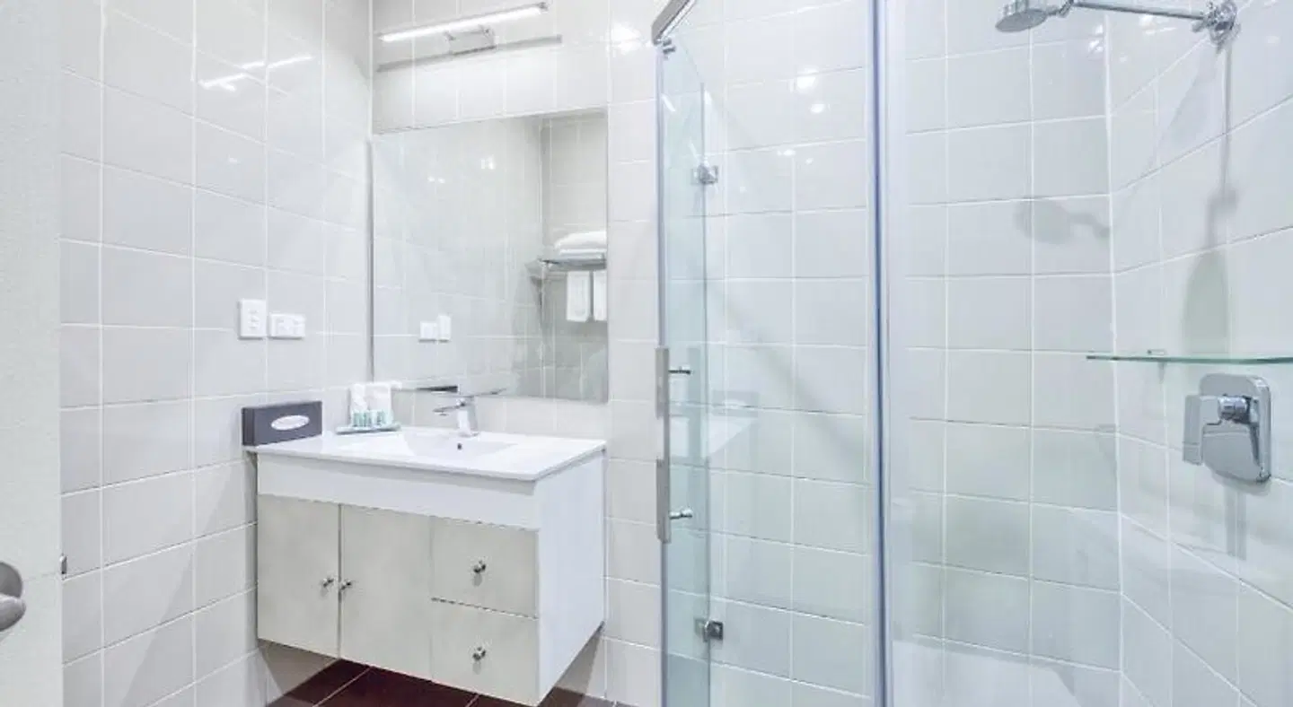 Best Western Airport Motel & Convention Centre Badezimmer