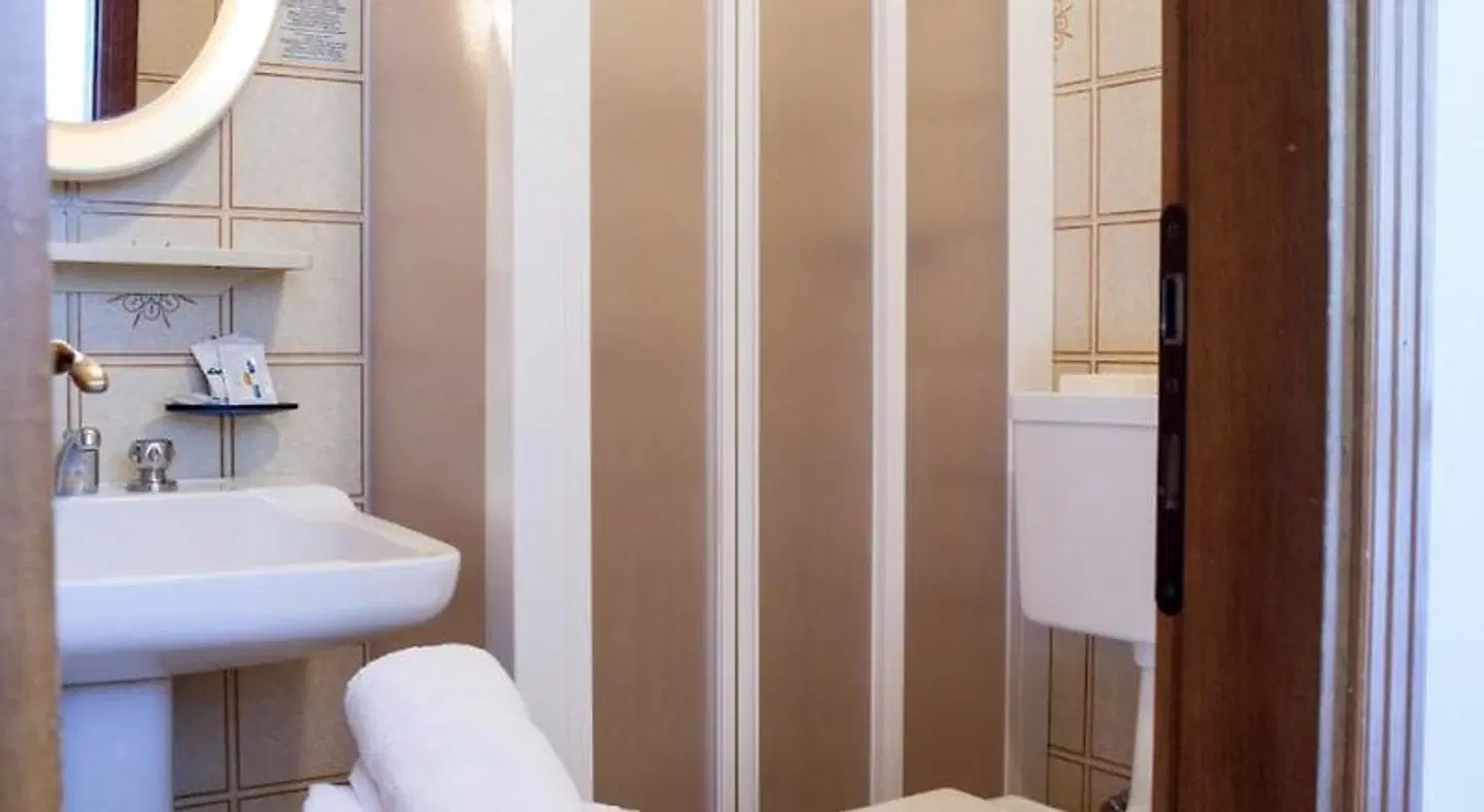 Hotel Sancamillo Badezimmer