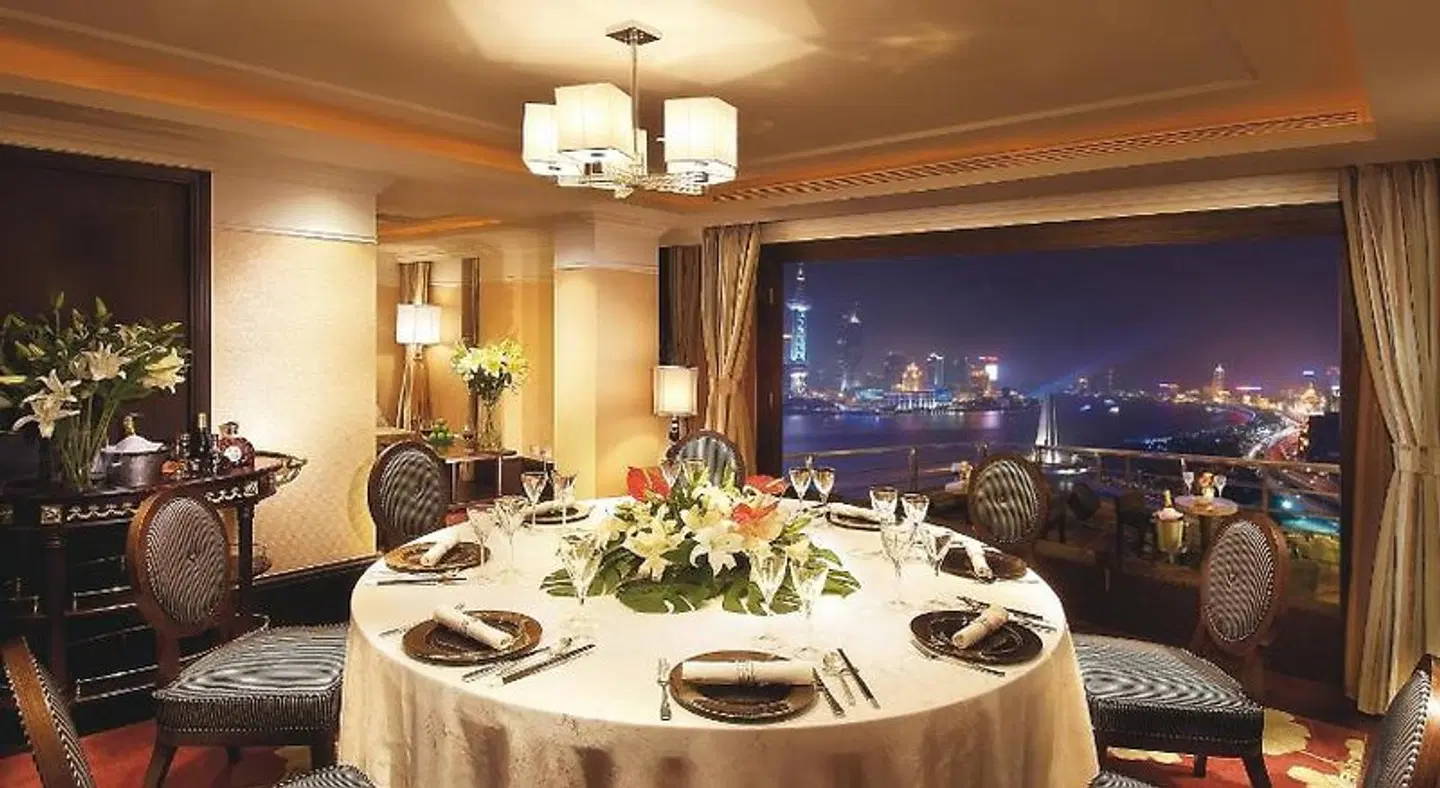 Broadway Mansions - Bund Restaurant