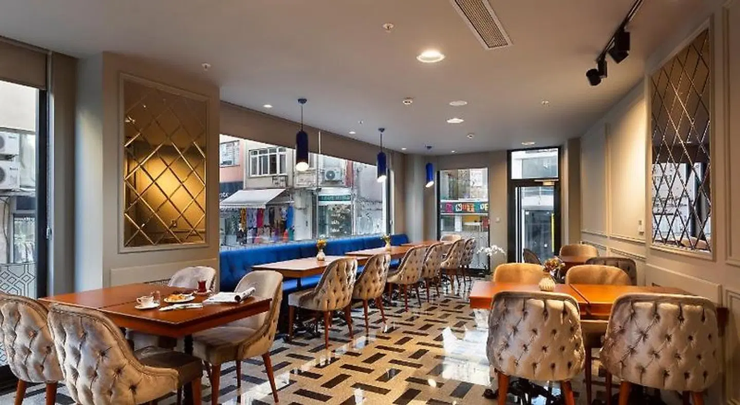 Güner Business Hotel Bar