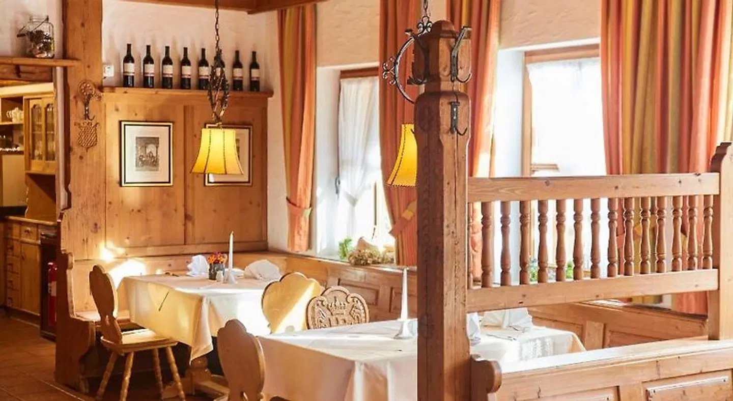 Erber ROOM_EXAMPLE