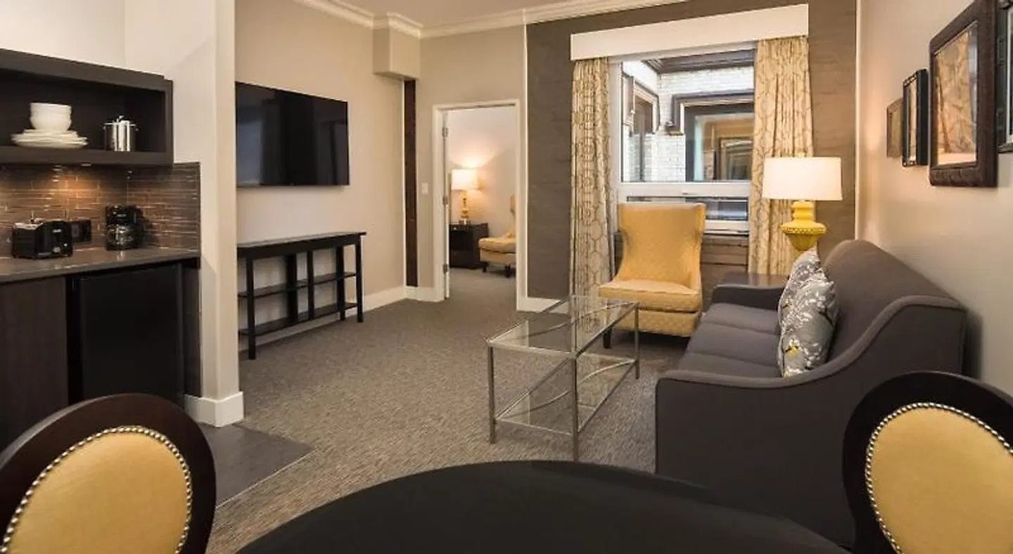 The Mark Spencer Hotel ROOM_EXAMPLE