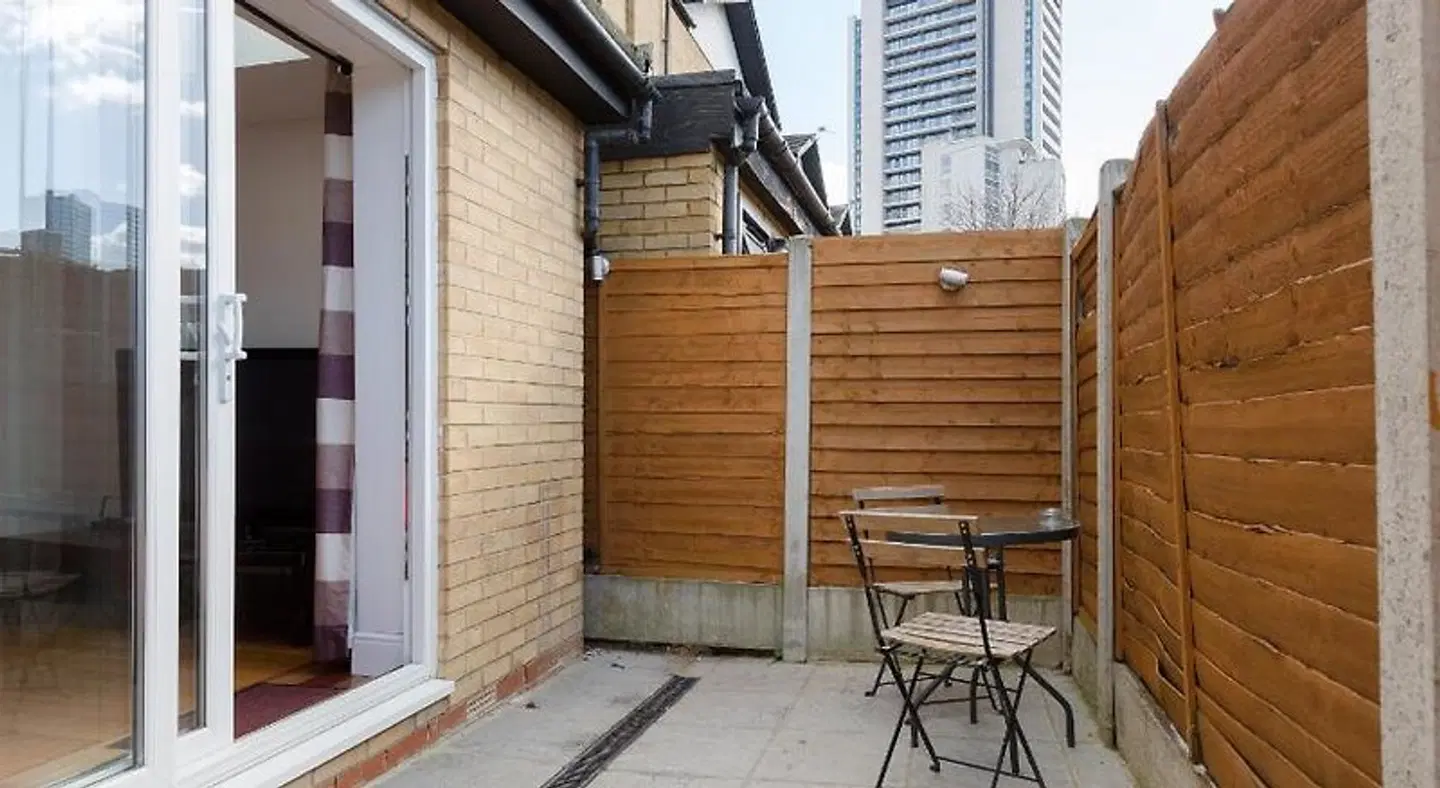 Canary Wharf Studios Terrasse