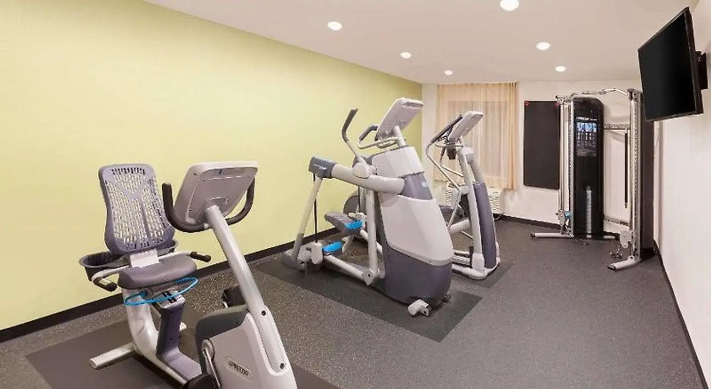 WoodSpring Suites Las Colinas SPORTS_AND_LEISURE