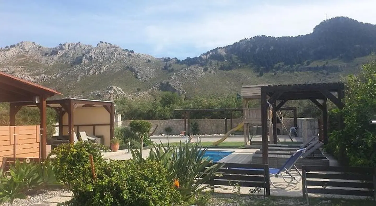 Stergios Villa Garten