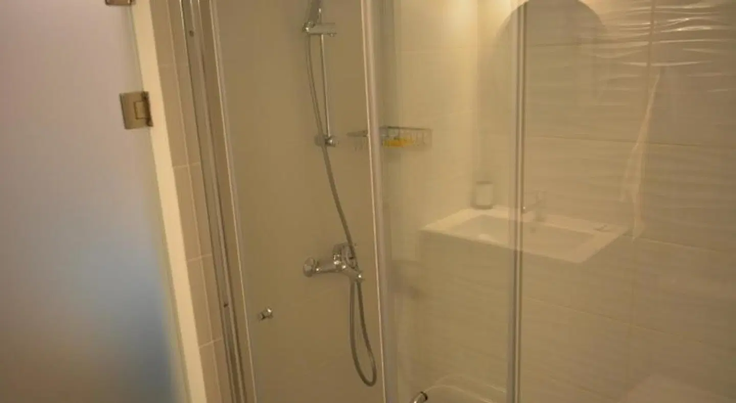 Les Palmiers Sunorama Beach Apartments Badezimmer