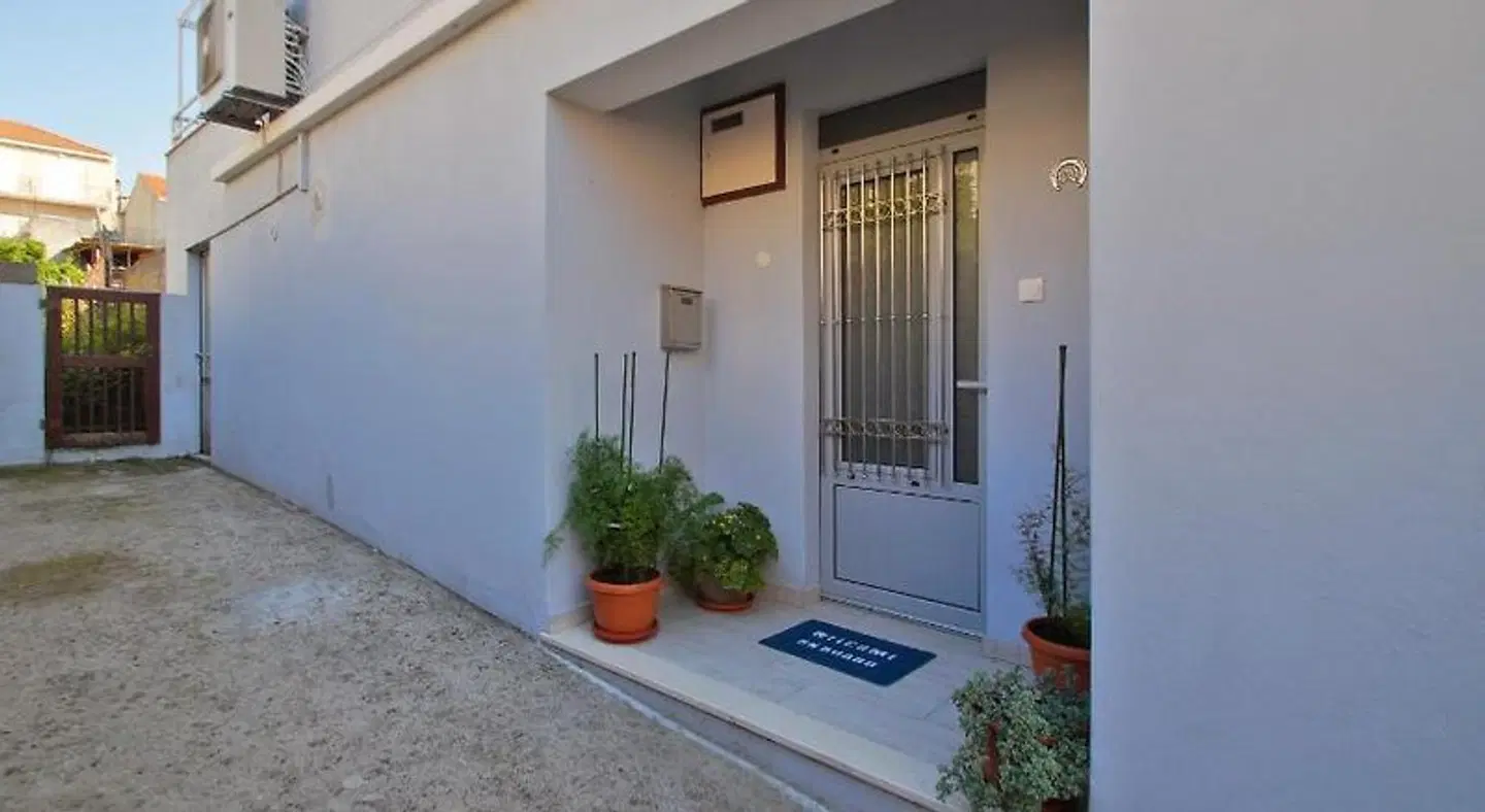 Studios Ba'i' EXTERIOR