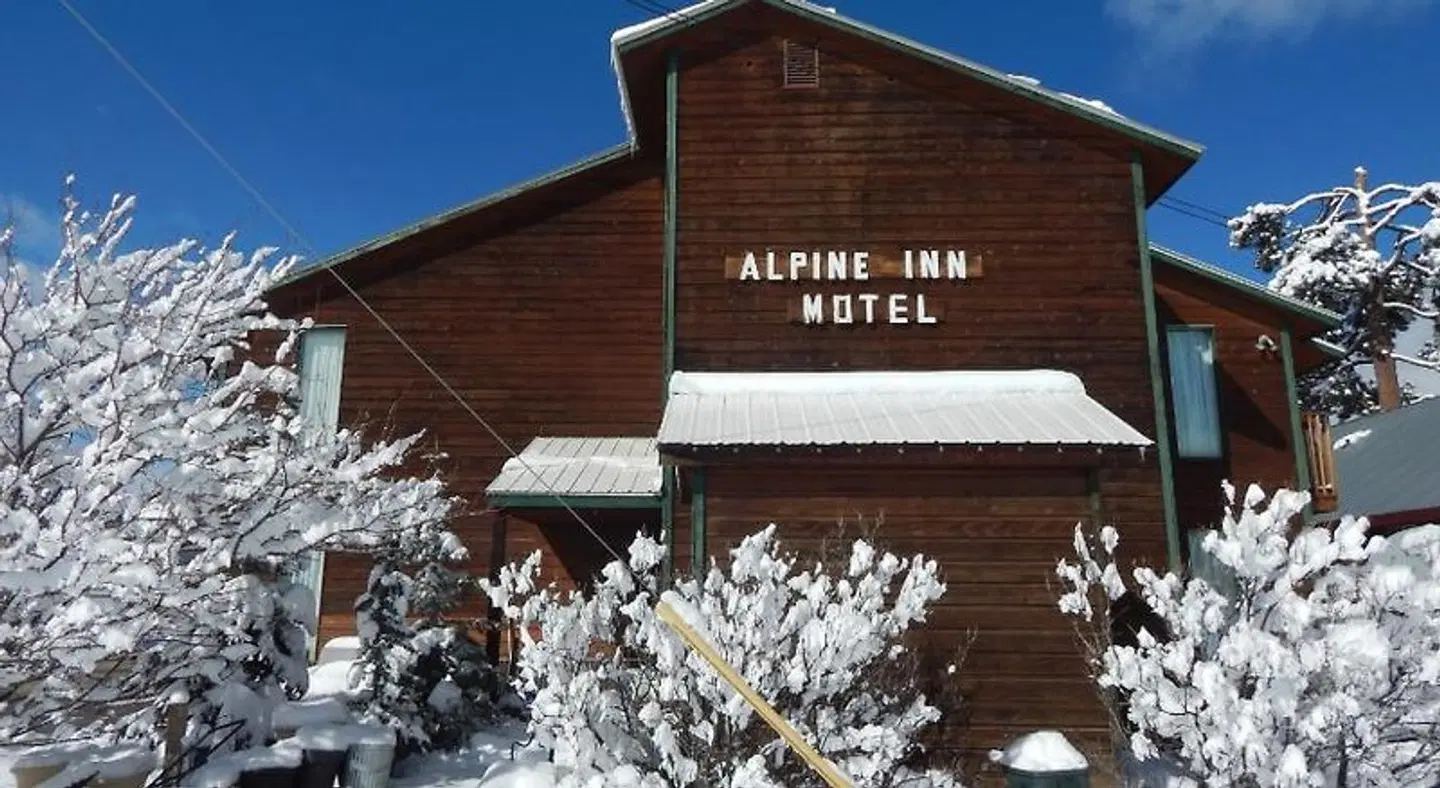 Alpine Inn of Pagosa Springs EXTERIOR