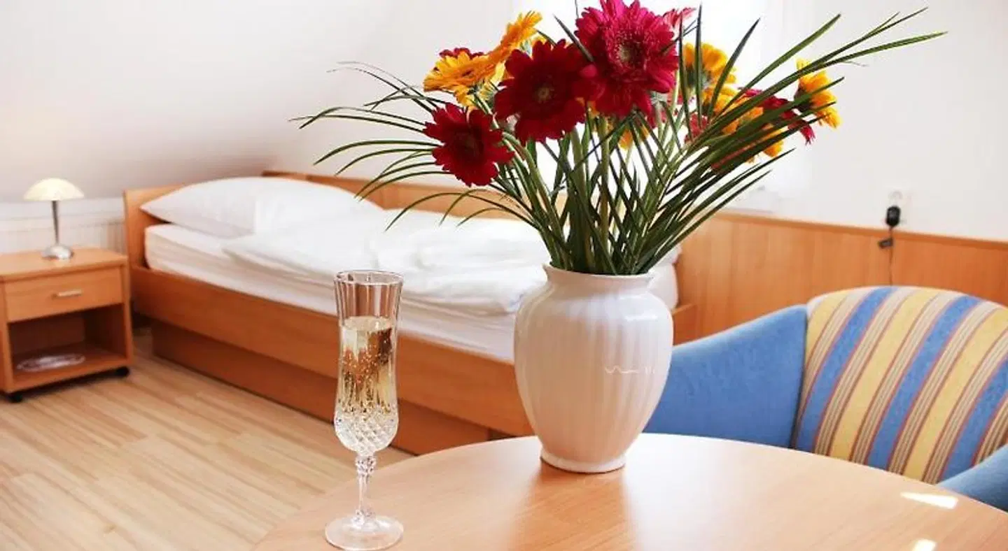 Kirschstein LOUNGE_LOBBY