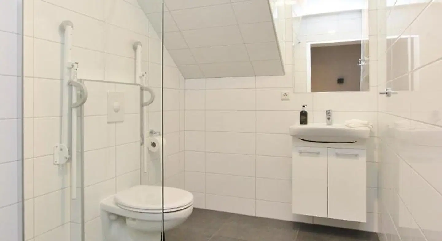 Lava Apartments & Rooms Badezimmer