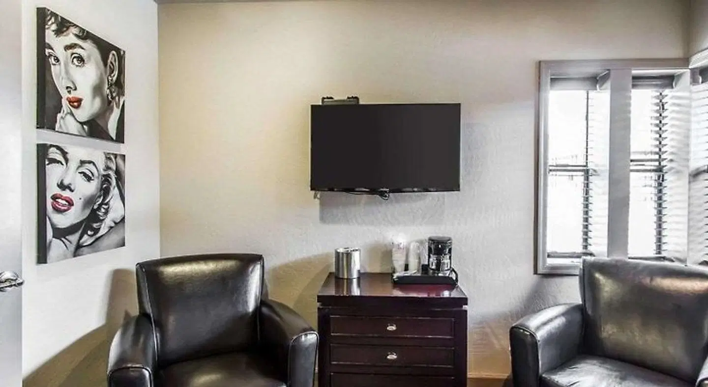 Rodeway Inn & Suites Williams Downtowner-Rte 66 ROOM_EXAMPLE