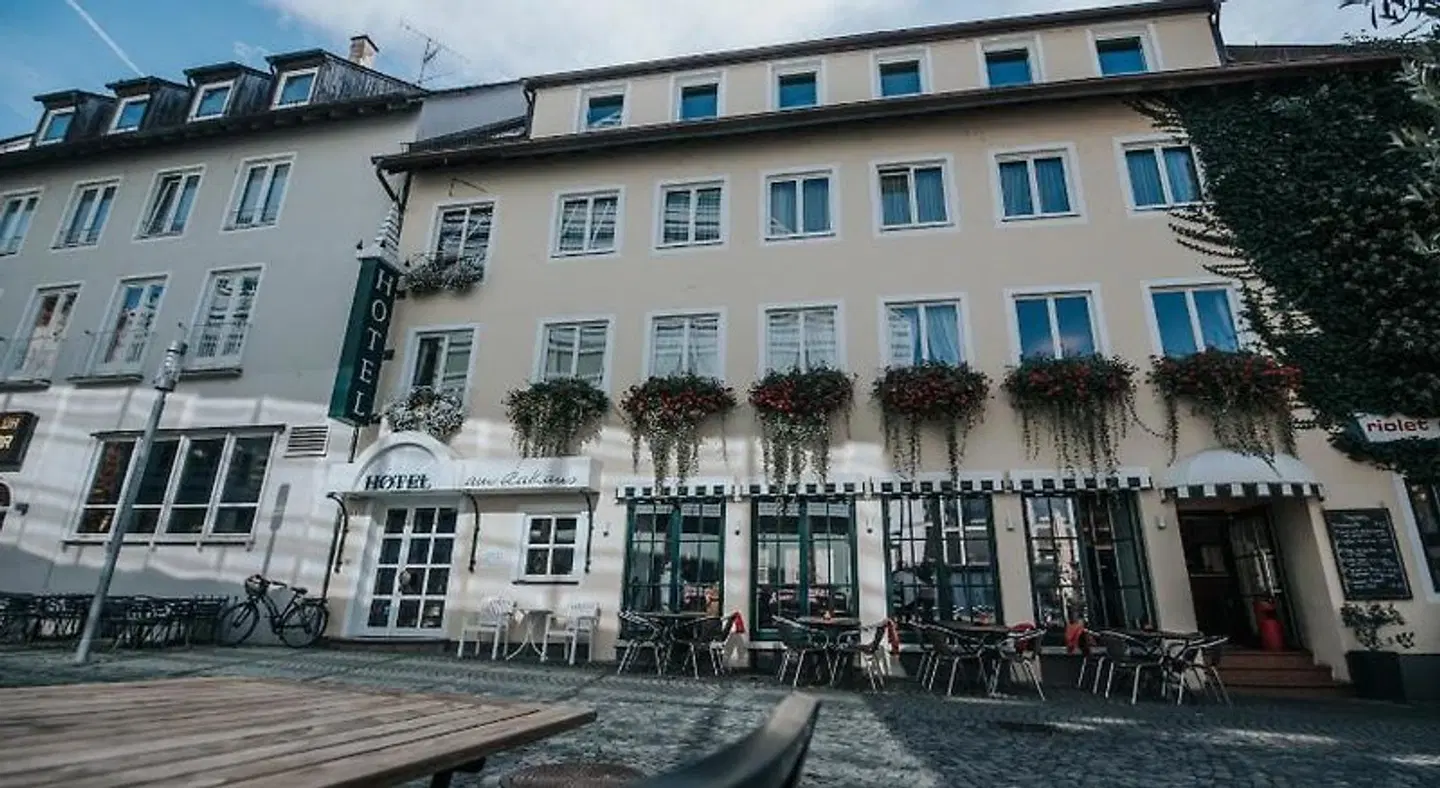 Hotel am Rathaus & Hotel Reblaus EXTERIOR