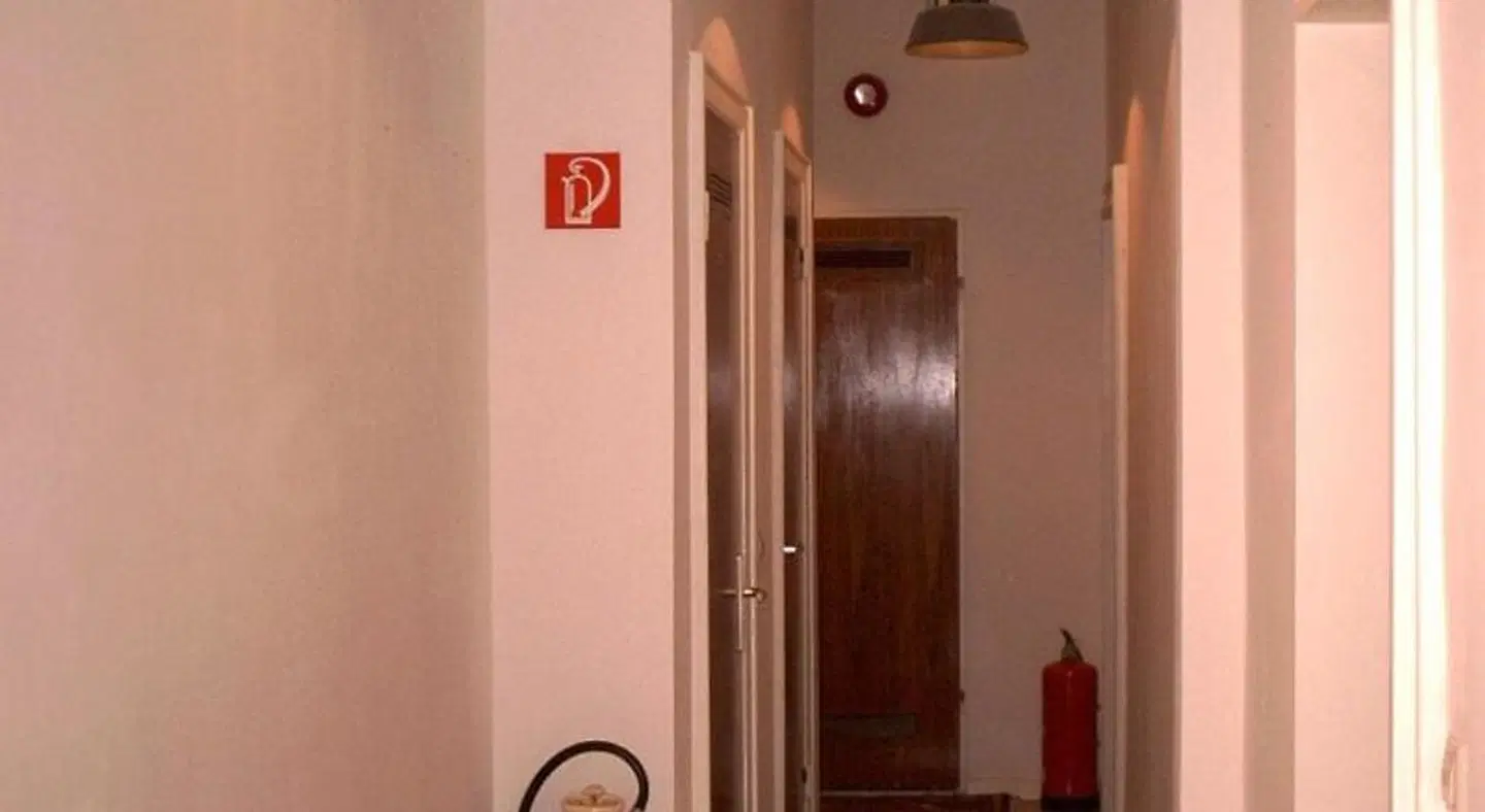 Buch-Ein-Bett Hostel Badezimmer