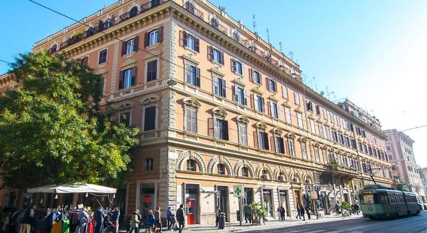 Vatican EXTERIOR