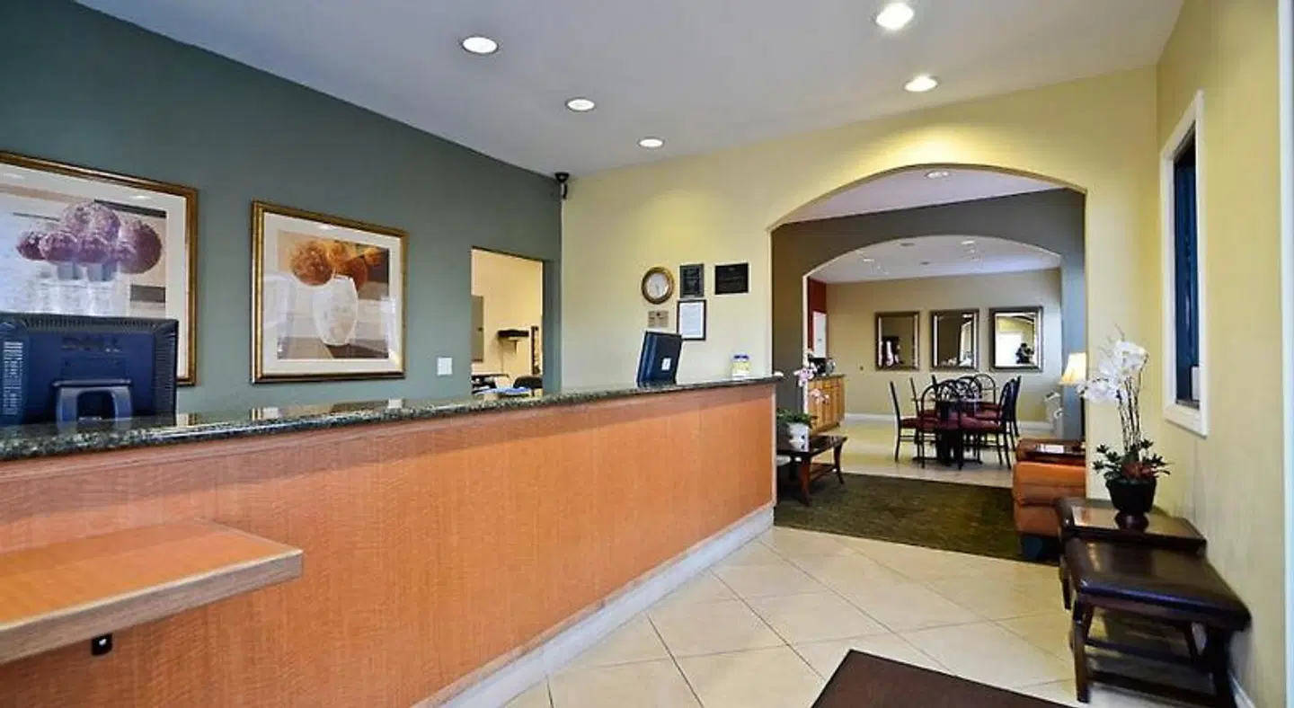 Pleasant Inn LOUNGE_LOBBY