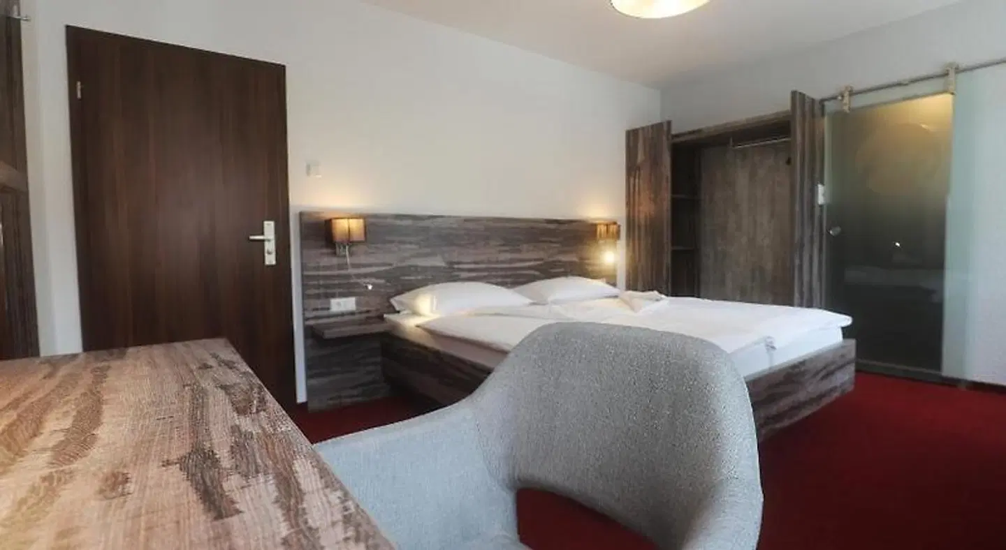 stadthotel miya ROOM_EXAMPLE