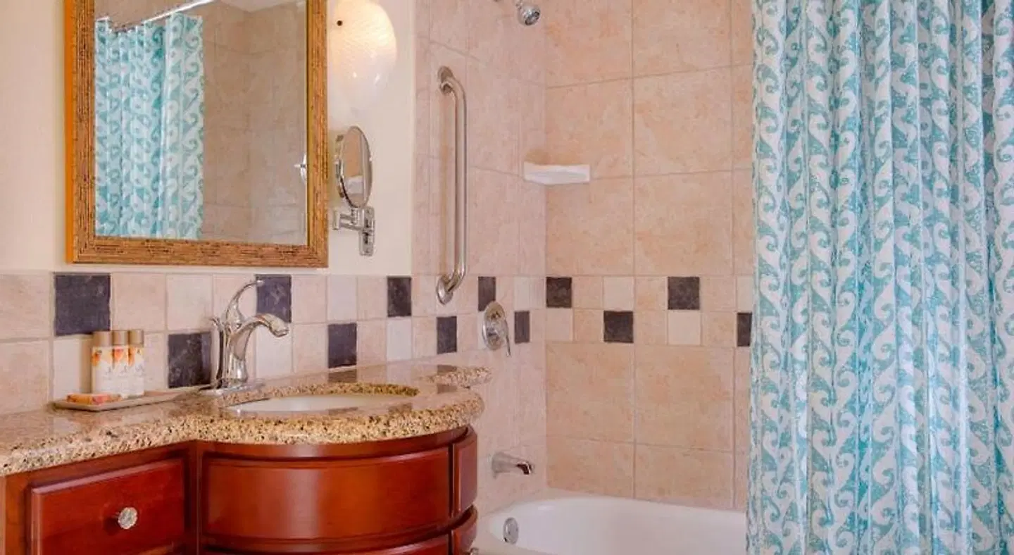 Marriott's Ko Olina Beach Club Badezimmer