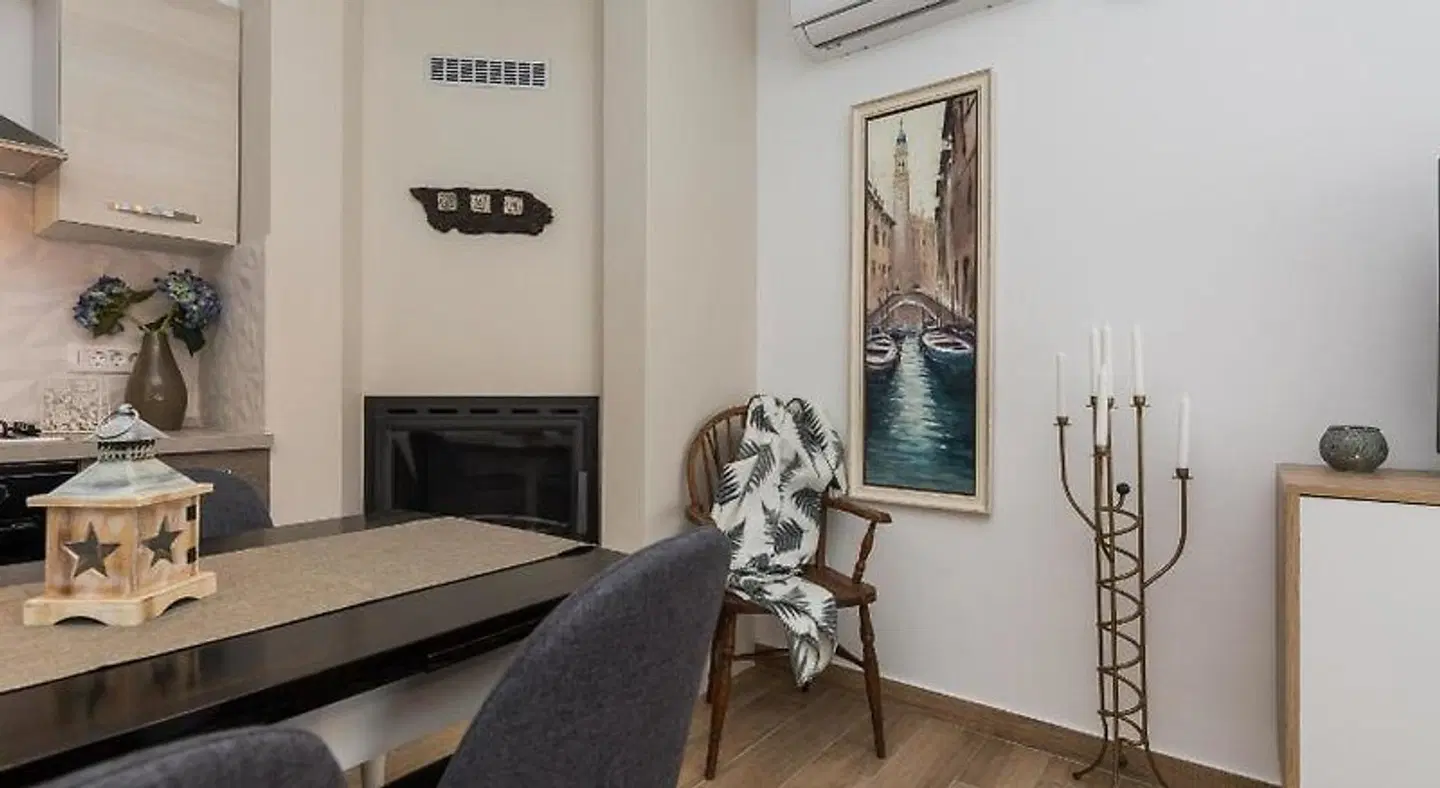 Apartments Marta ROOM_EXAMPLE