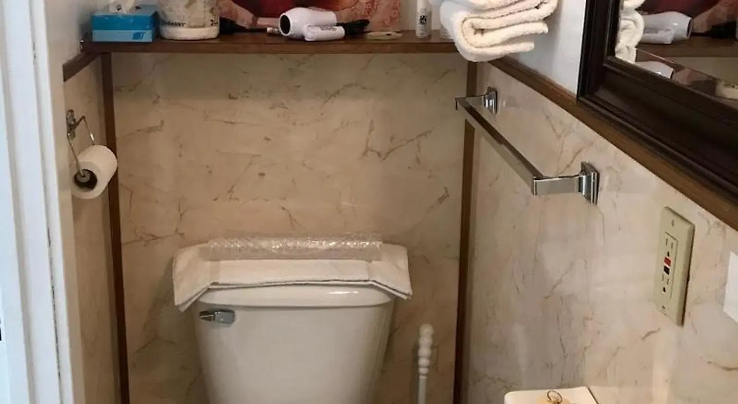 Chalet Motel Badezimmer