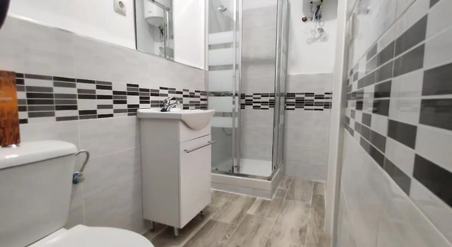 Palafox 23 Hostel Badezimmer
