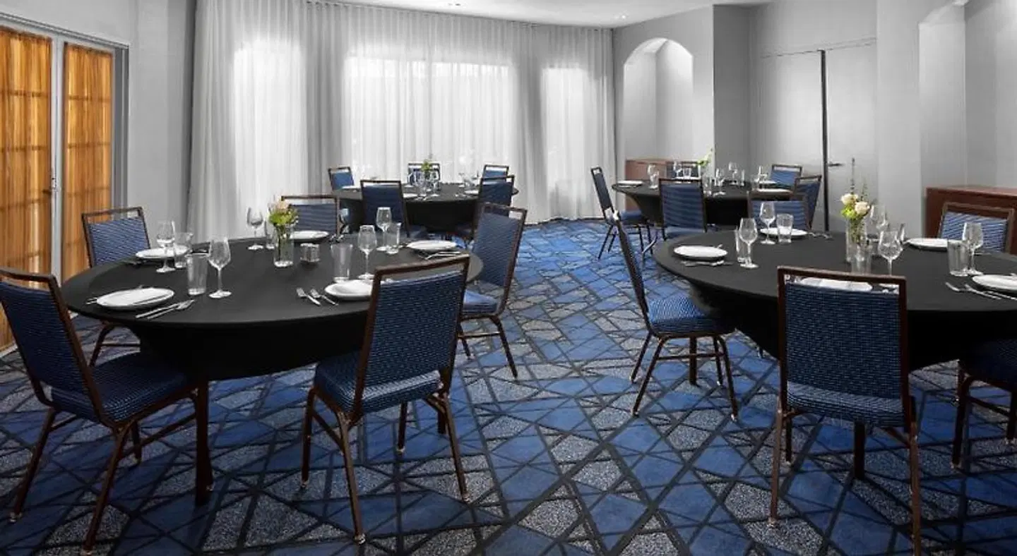 Courtyard by Marriott San Diego Rancho Bernardo Restaurant