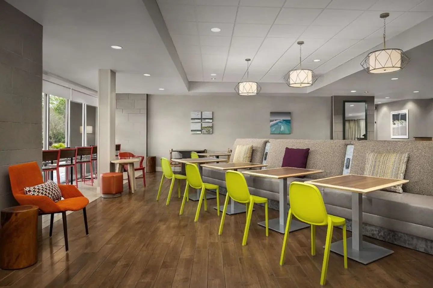 Home2 Suites by Hilton Jacksonville, NC Bar