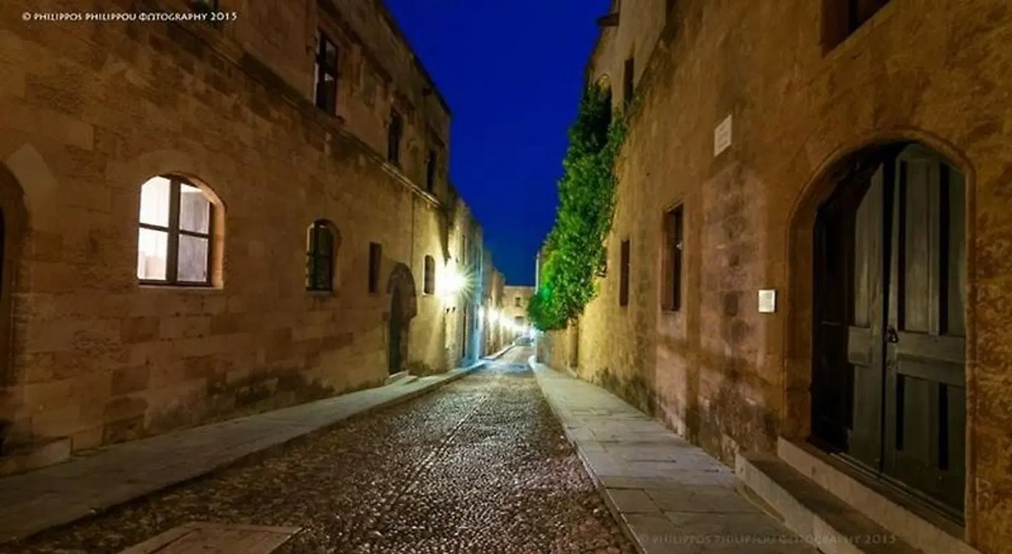 3 Charites Old Town Terrasse