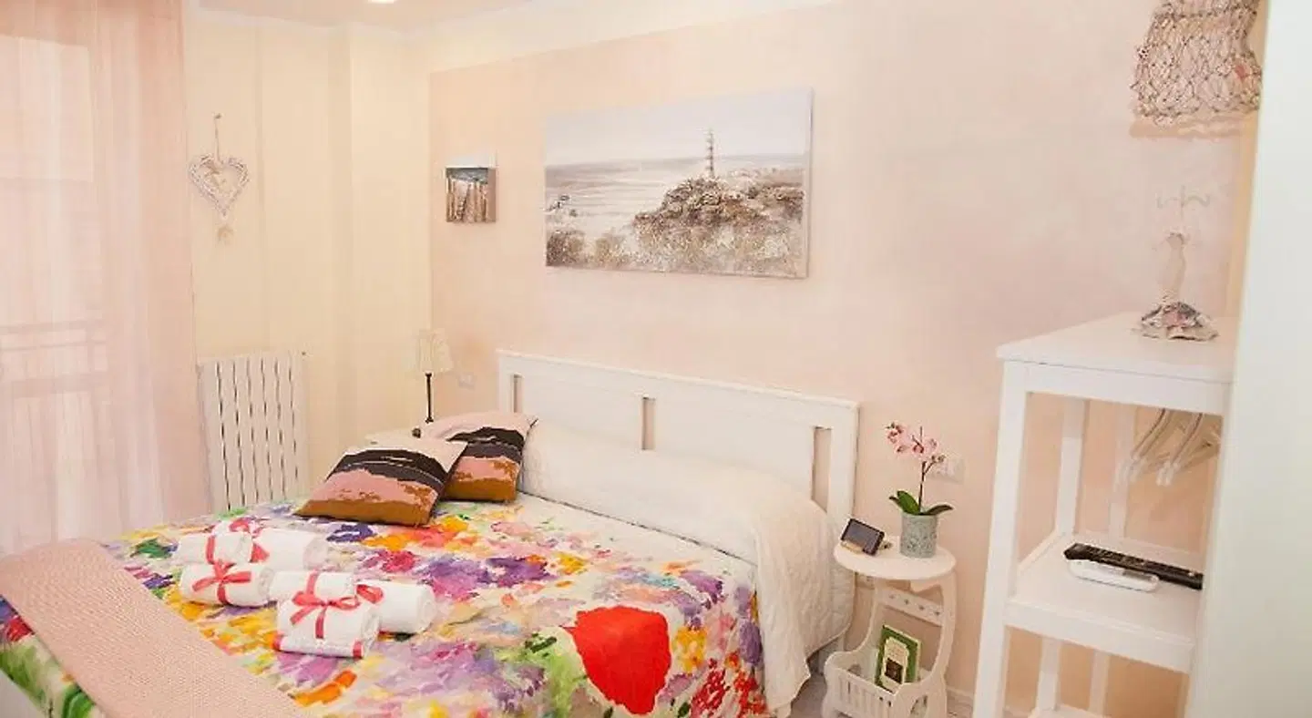 B&B Napoli Capitale ROOM_EXAMPLE