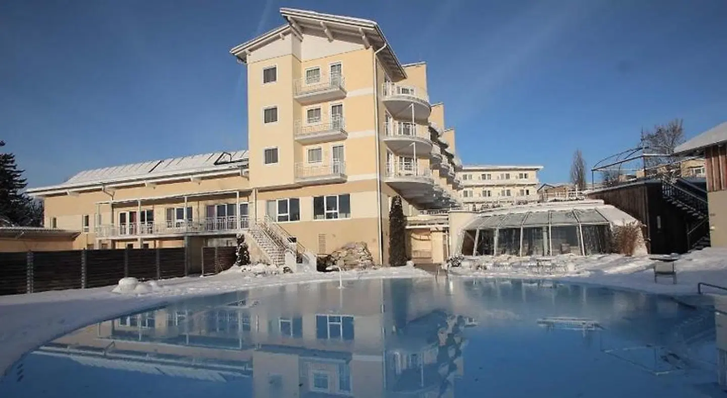 Hotel Almesberger EXTERIOR