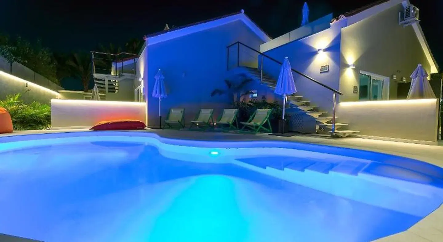 Villa RG Boutique Hotel - Adult Only OUTDOOR_POOL